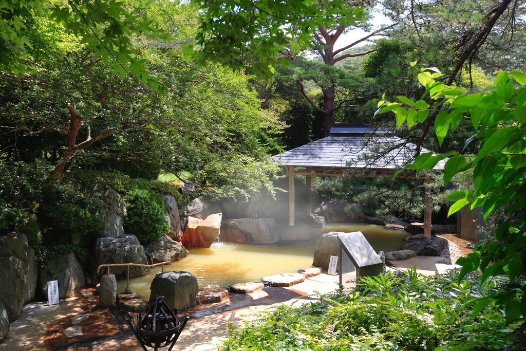 Sendai Akiku Weni Bonfire No Tang Hotel Buitenkant foto